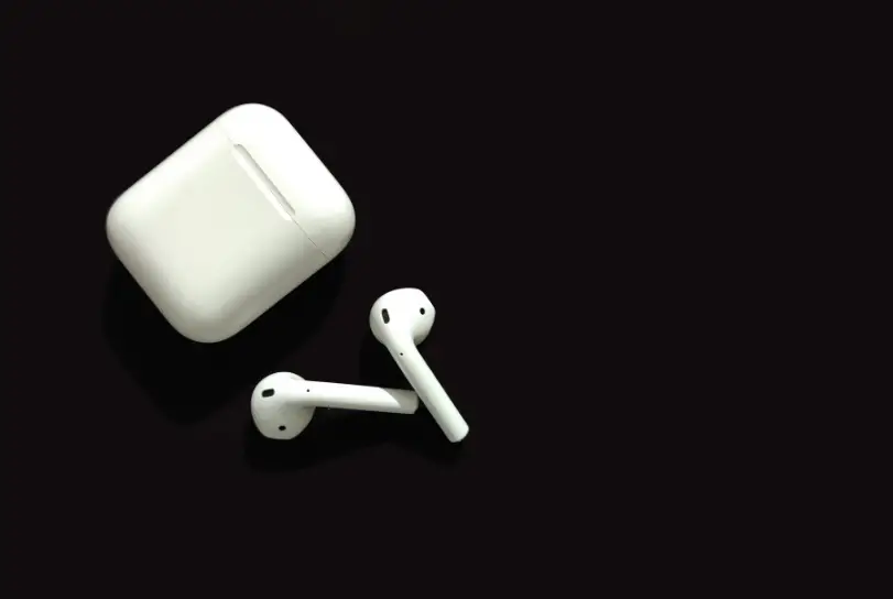 Why My Right Side AirPod is Not Working? (Updated)
